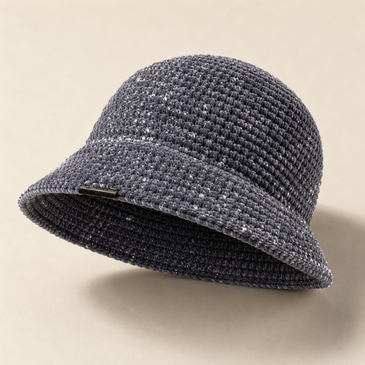 BUCKET HATS